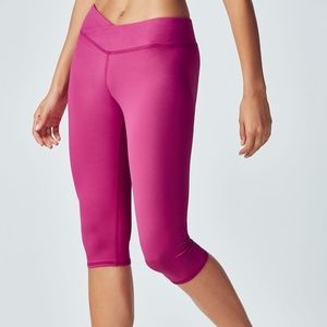 Leggings: Winn Powerhold Crop Fabletics